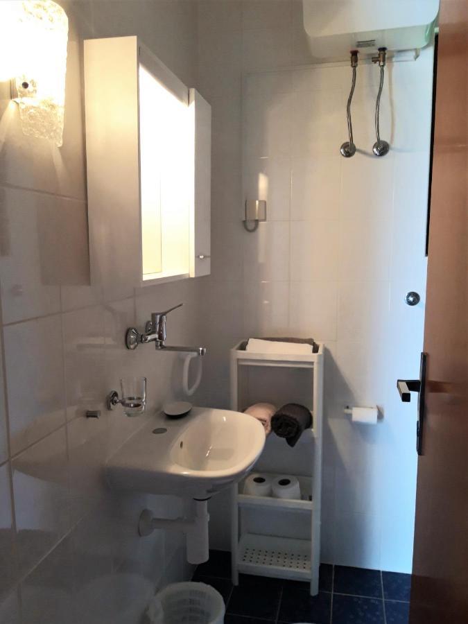 Apartments Marta 로고즈니차 외부 사진