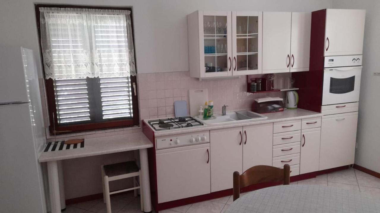 Apartments Marta 로고즈니차 외부 사진