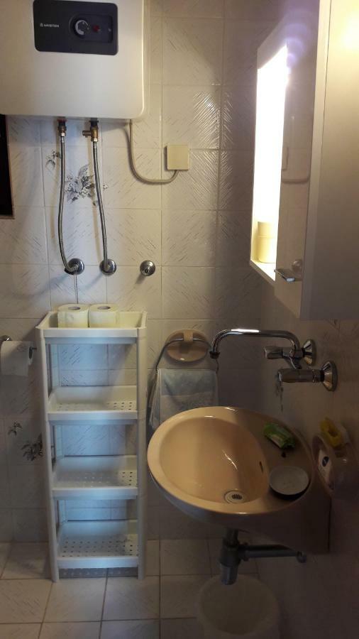 Apartments Marta 로고즈니차 외부 사진